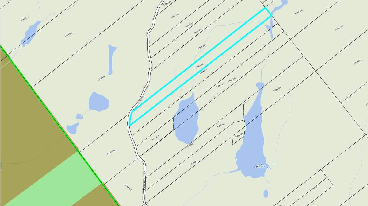 800,000 SF Lot Rivière-Rouge
