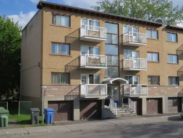 Propriété à revene vendu par les Courtiers ENNA